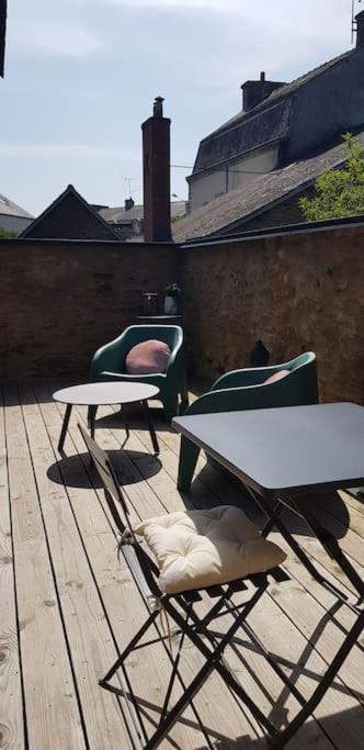 Studio cosy, centre historique Malestroit Apartamento Exterior foto